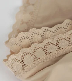Culotte fille en microfibre et dentelle Nude Daily