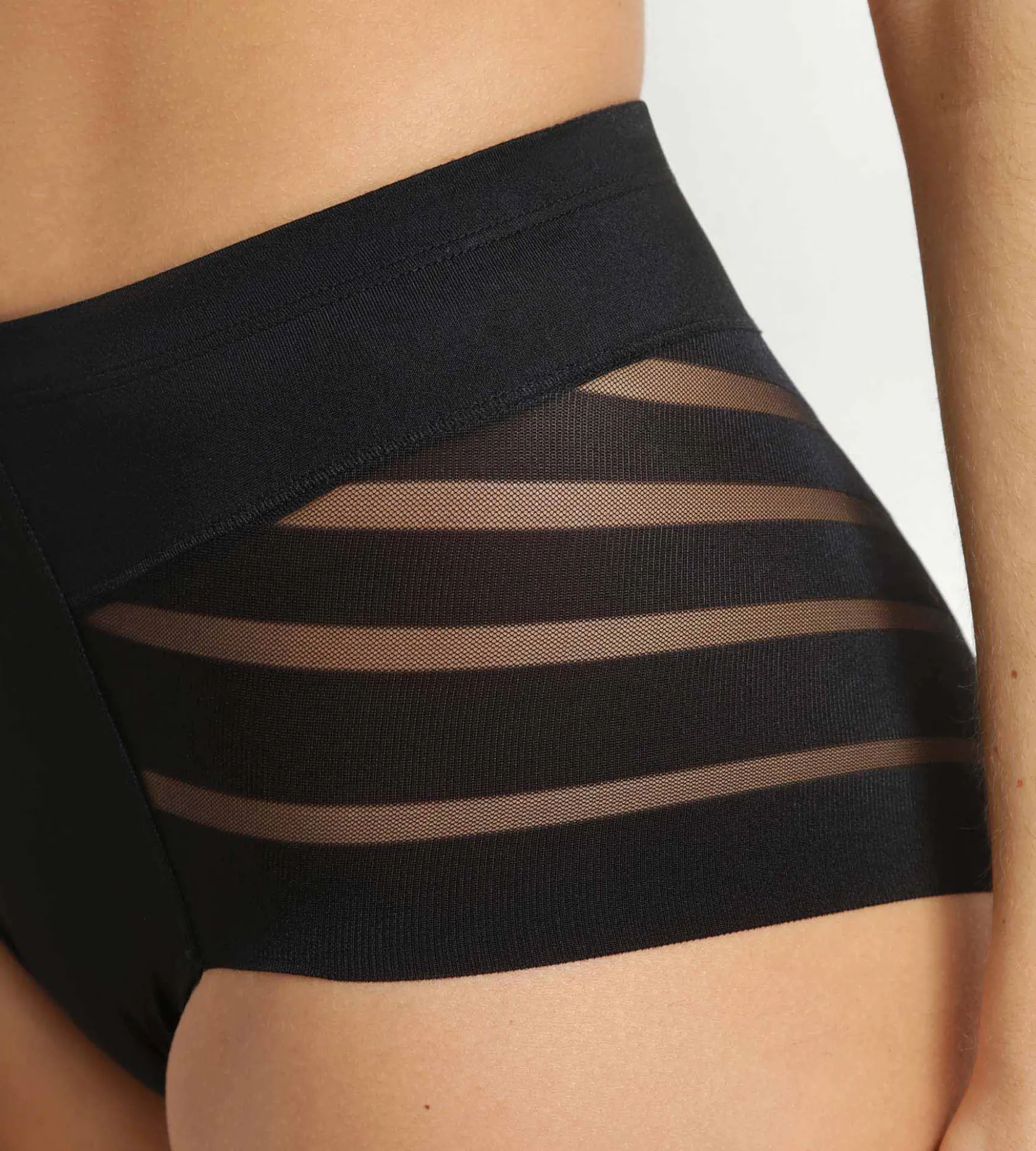 Culotte ventre plat noire Femme Dim Silhouette Élégance