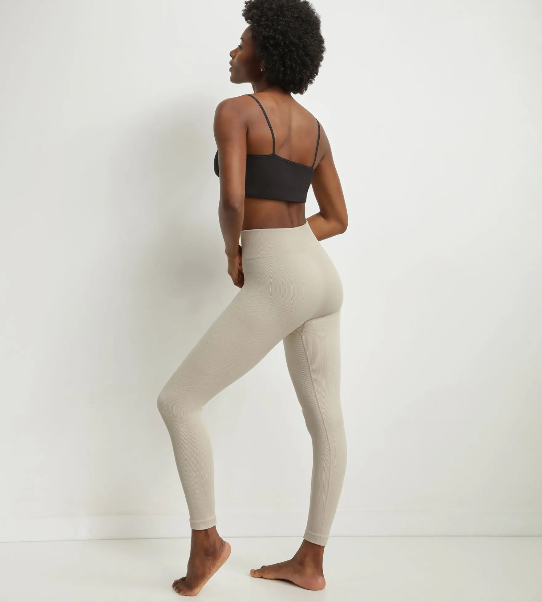 Legging femme Beige en maille côtelée Dim Comfywear