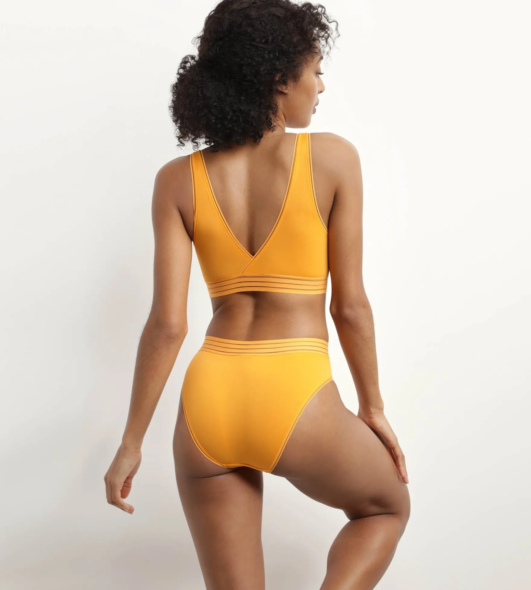 Slip femme invisible en microfibre Jaune Soleil Oh My Dim’s