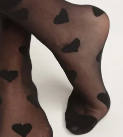 Socquettes femme en voile transparent Noir aux motifs coeurs Dim Style