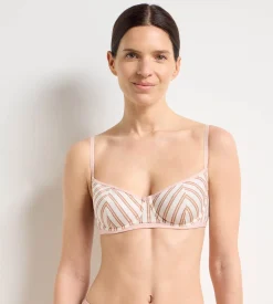 Soutien-gorge corbeille à armatures crème rose Dim x Ines de la Fressange