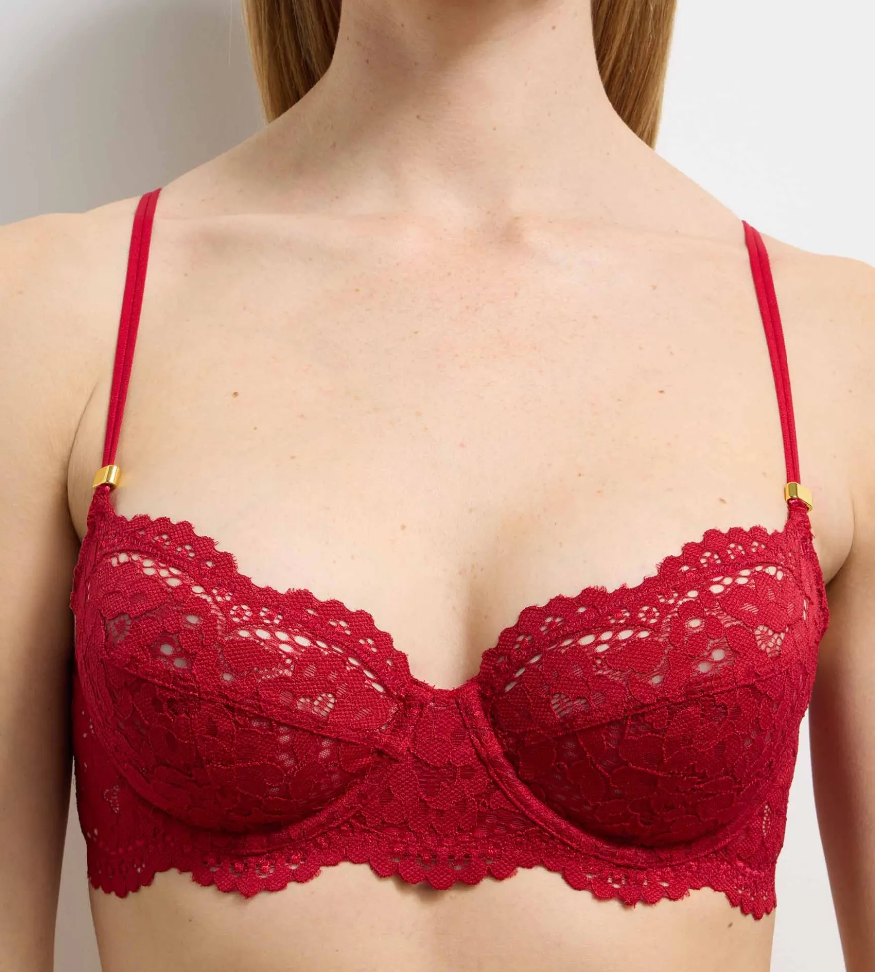 Soutien-gorge corbeille à armatures dentelle rouge Burning Eclat