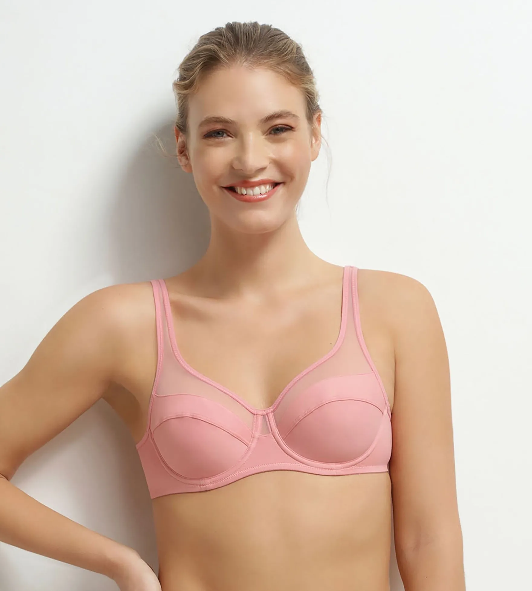 Soutien-gorge emboîtant en microfibre et tulle Rose Generous